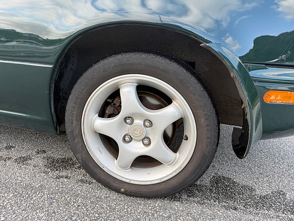 Mazda MX-5 5 of 18