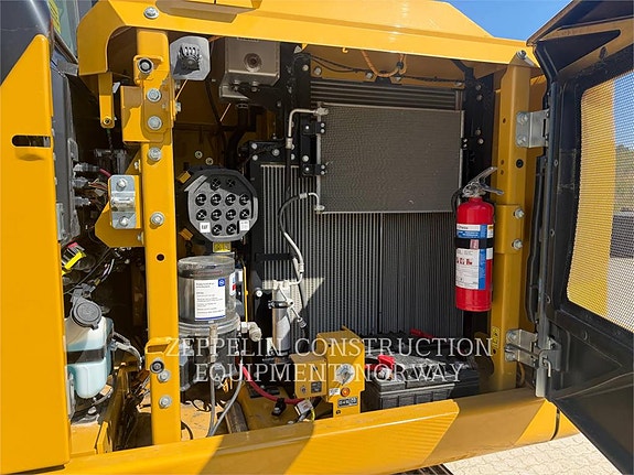 Cat 317-07 16 of 19