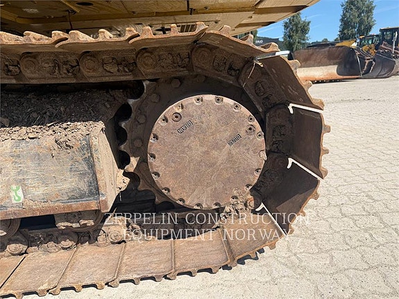 Cat 317-07 18 of 19