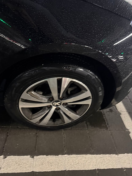 Peugeot 308 13 of 18