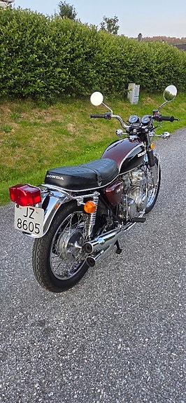 Honda CB 550 Four 4 of 24