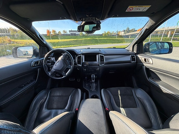 Ford Ranger Raptor 17 of 30