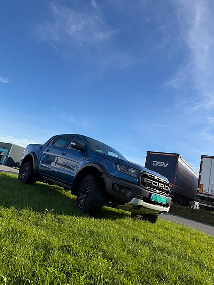 Ford Ranger Raptor 8 of 30