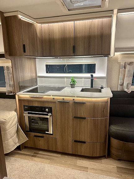 KABE SAFIR 600TDL KS E2. OPPGRADERT TOTALVEKT 21 of 30