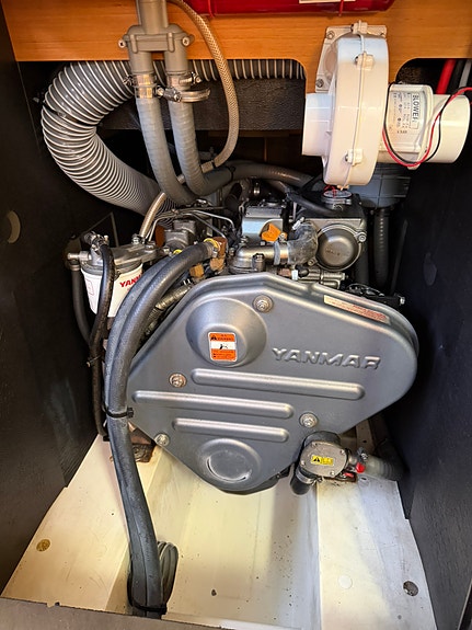 Jeanneau Sun Odyssey 409 – svært velutstyrt og oppgradert 22 of 30