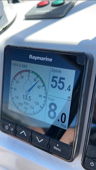 Jeanneau Sun Odyssey 409 – svært velutstyrt og oppgradert 14 of 30