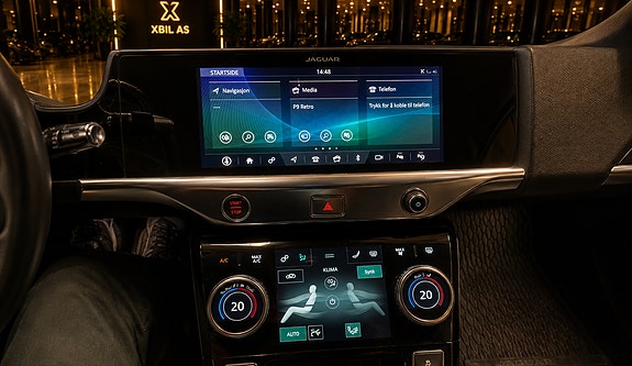 Jaguar I-PACE 7 of 18