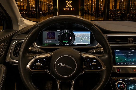 Jaguar I-PACE 8 of 18