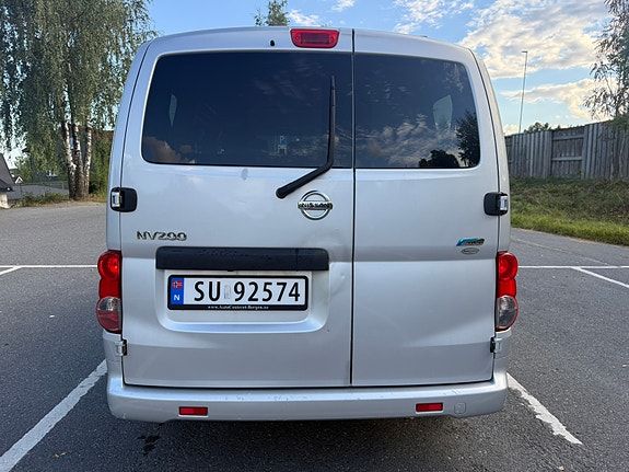 Nissan NV200 5 of 30