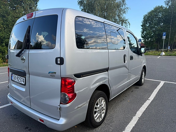 Nissan NV200 6 of 30