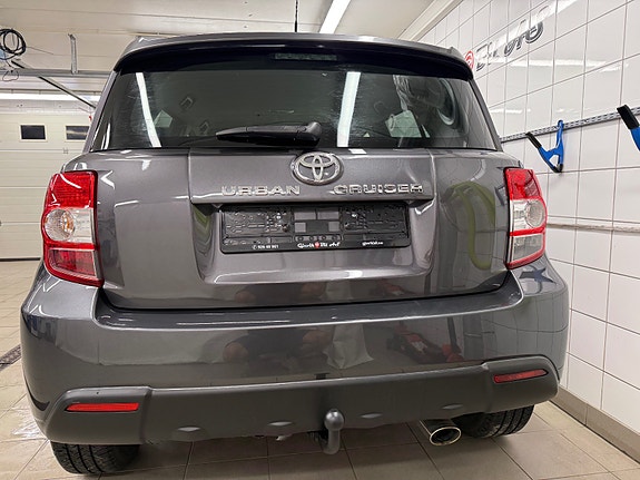 Toyota Urban Cruiser 5 of 30