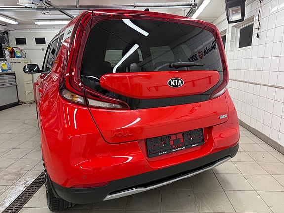 Kia e-Soul 6 of 30