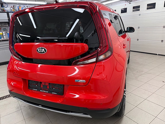 Kia e-Soul 12 of 30
