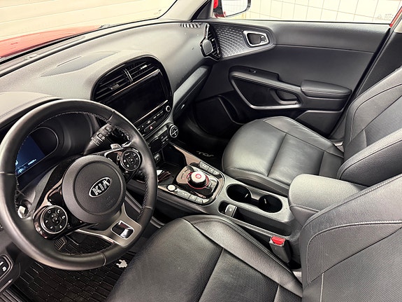Kia e-Soul 13 of 30