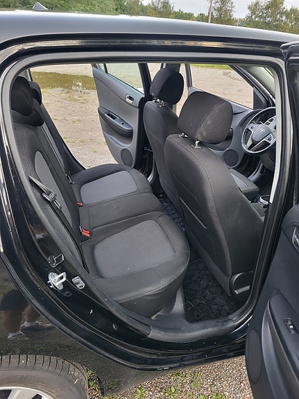 Hyundai i20 11 of 15