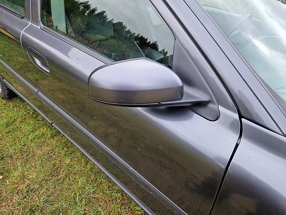 Volvo V70 9 of 30