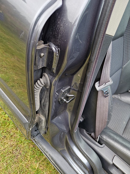 Volvo V70 15 of 30