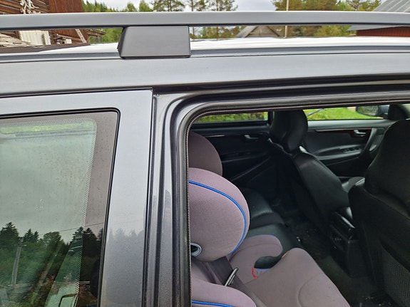 Volvo V70 16 of 30