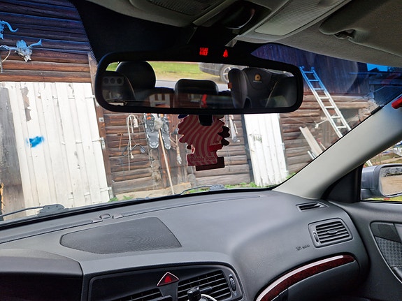 Volvo V70 26 of 30