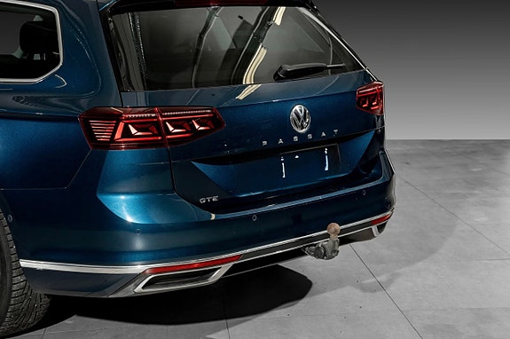 Volkswagen Passat 6 of 30