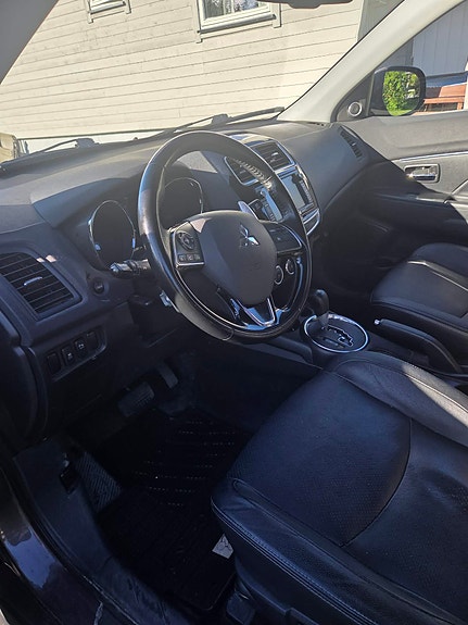 Mitsubishi ASX 7 of 13