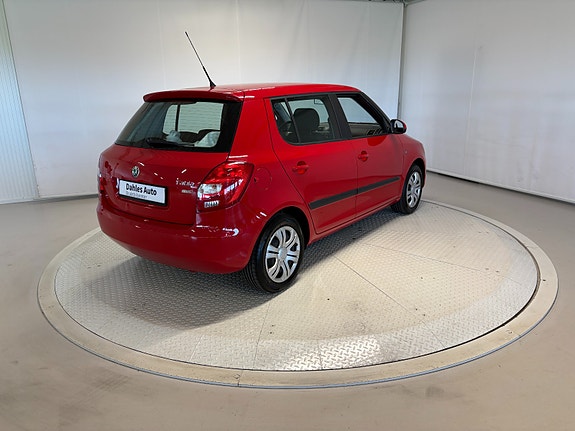 Skoda Fabia 5 of 19