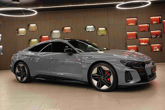 Audi e-tron GT 2 of 30