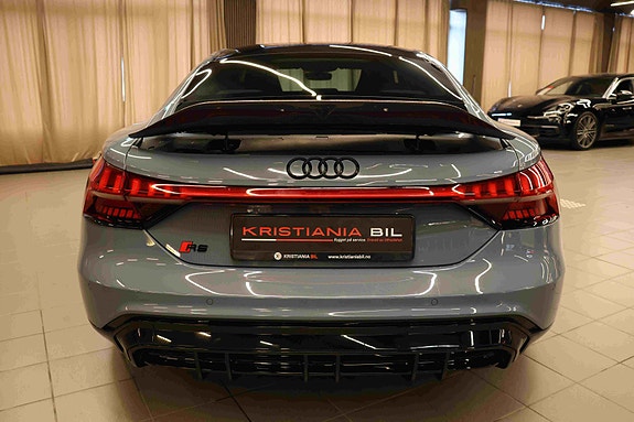 Audi e-tron GT 7 of 30