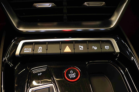 Audi e-tron GT 25 of 30
