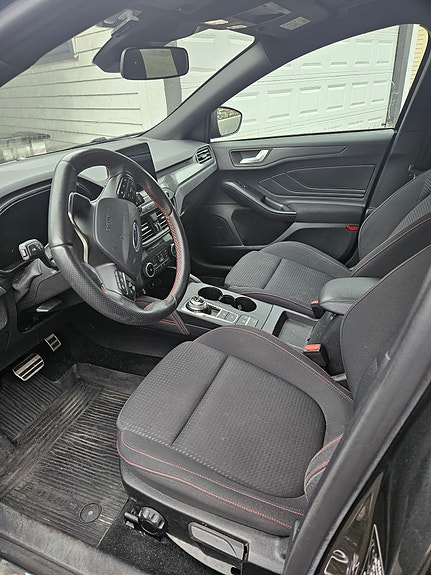 Ford Focus 11 of 13