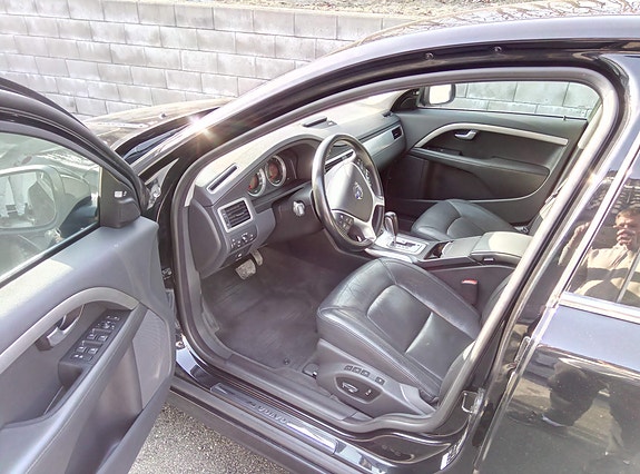 Volvo S80 5 of 30
