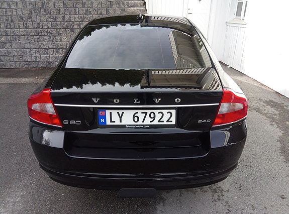 Volvo S80 8 of 30