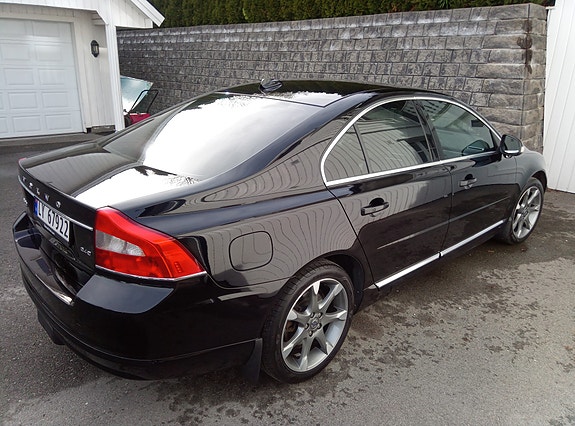 Volvo S80 11 of 30