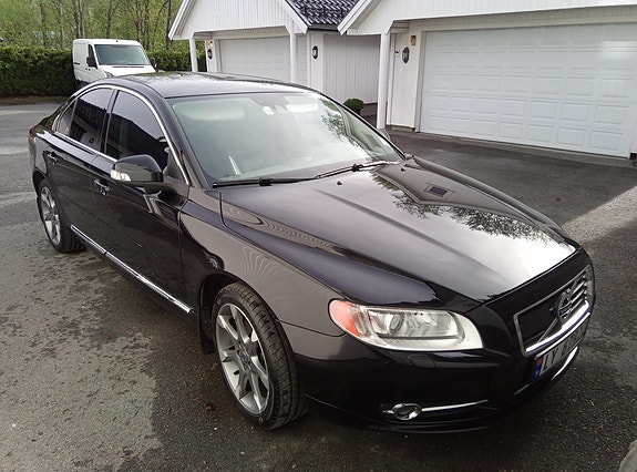 Volvo S80 10 of 30