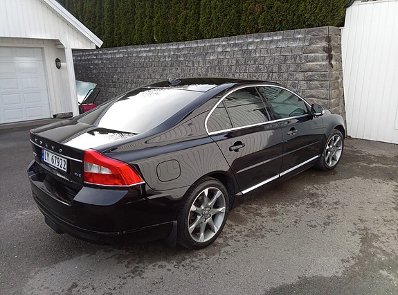 Volvo S80 6 of 30