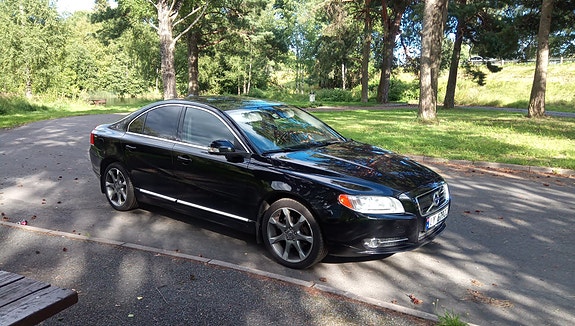 Volvo S80 14 of 30