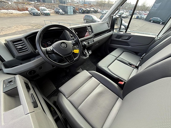 Volkswagen Crafter 8 of 30