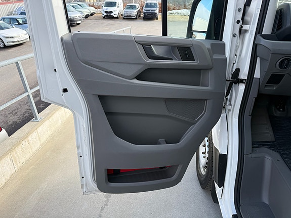 Volkswagen Crafter 23 of 30