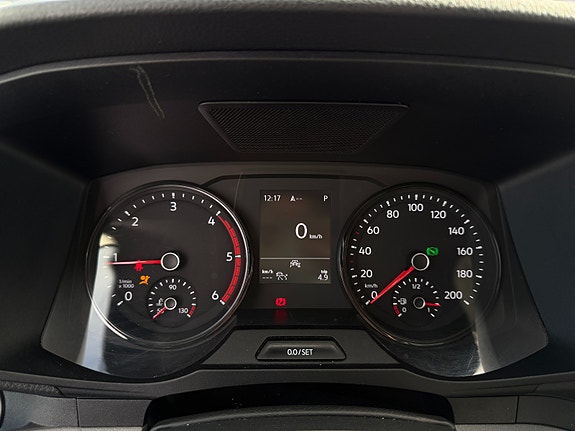 Volkswagen Crafter 27 of 30