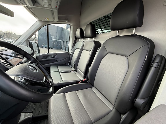 Volkswagen Crafter 9 of 30