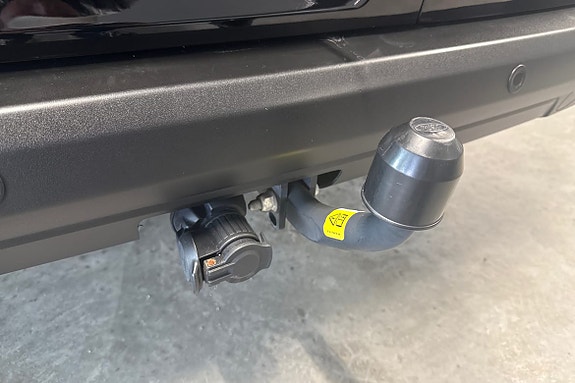 Ford Transit Courier 15 of 15