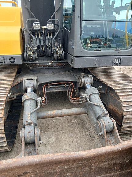 Volvo EC 140 D 7 of 21
