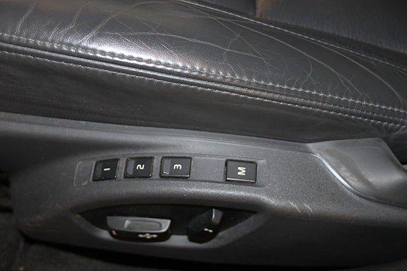 Volvo V70 12 of 21