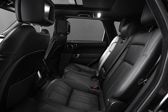 Land Rover Range Rover Sport 23 of 30