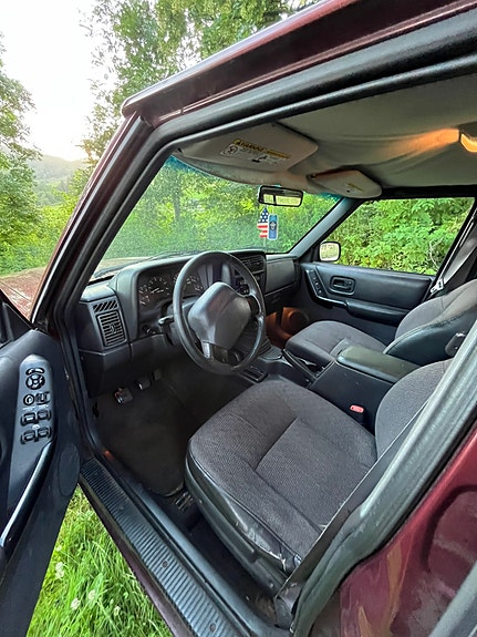 Jeep Cherokee 5 of 12