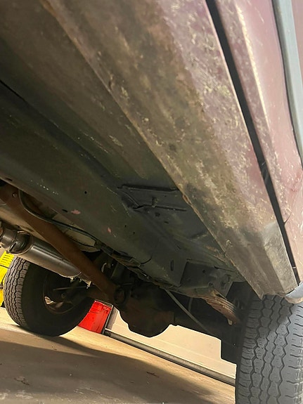 Jeep Cherokee 10 of 12