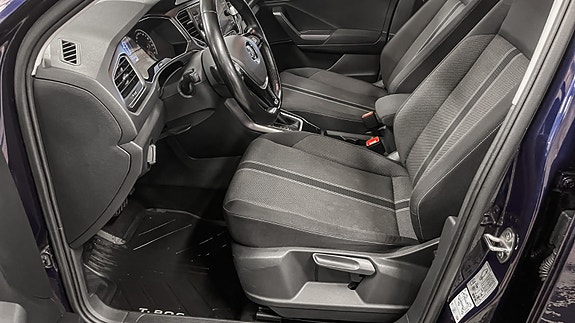 Volkswagen T-Roc 9 of 21