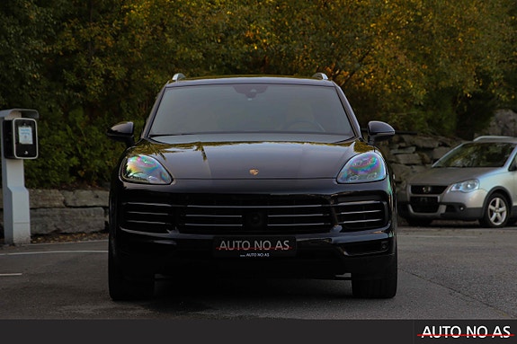 Porsche Cayenne 8 of 28