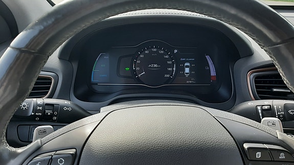 Hyundai IONIQ 30 of 30
