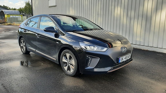 Hyundai IONIQ 7 of 30